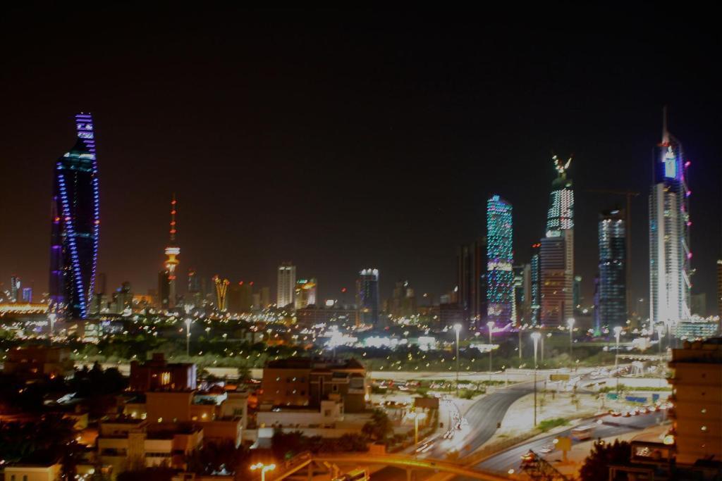Gulf Continental Suite クウェート エクステリア 写真